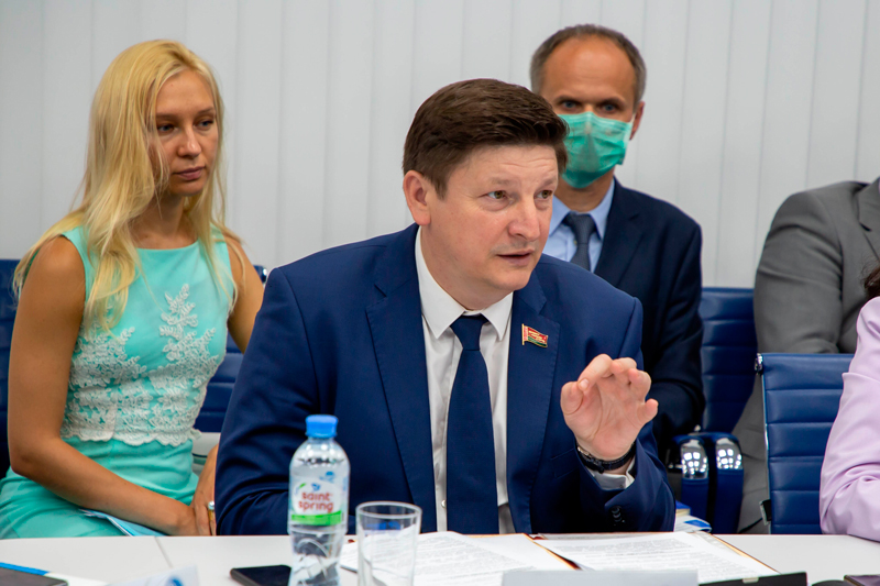 Реформы и преобразования в Казахстане и Беларуси