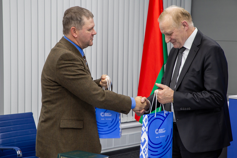 Синтез науки и аналитики в интересах государства и общества