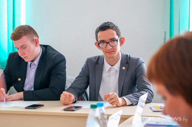 Проект «Студенческая Лига молодых аналитиков» стартовал в Могилеве