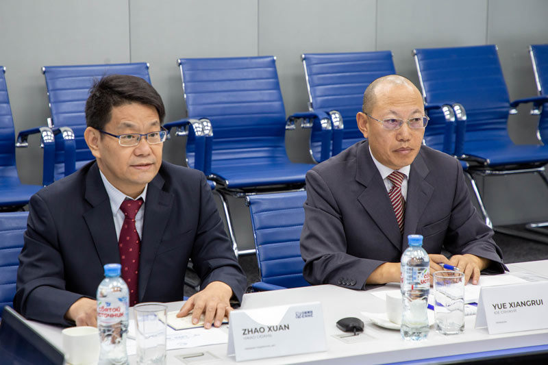 О встрече с представителями китайской корпорации