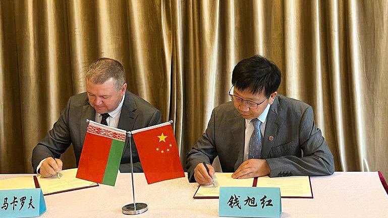 Экспертная дипломатия по-пекински и с шанхайским колоритом