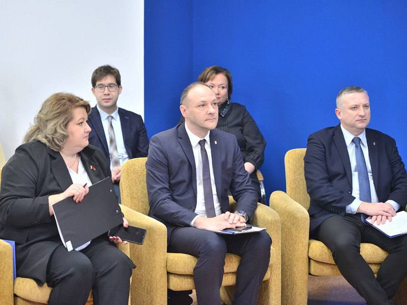 Первая конференция аналитического клуба