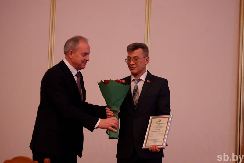 «Решать сложные задачи в условиях ограниченного времени»: Сергеенко провел встречу с коллективом БИСИ