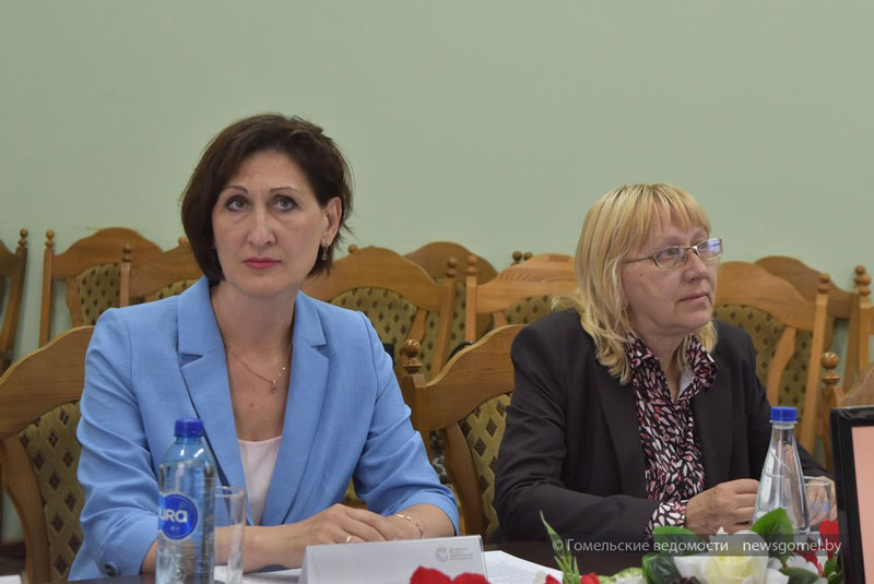 Круглый стол