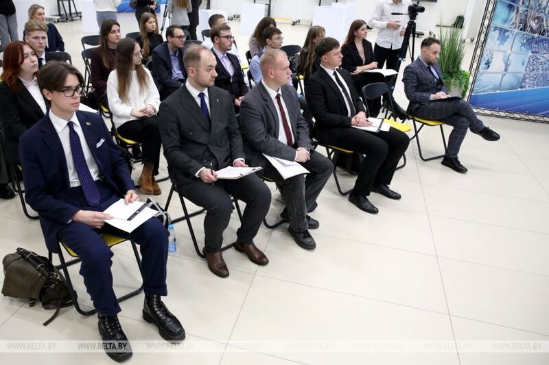 Молодые аналитики