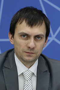 Андрей Мишин